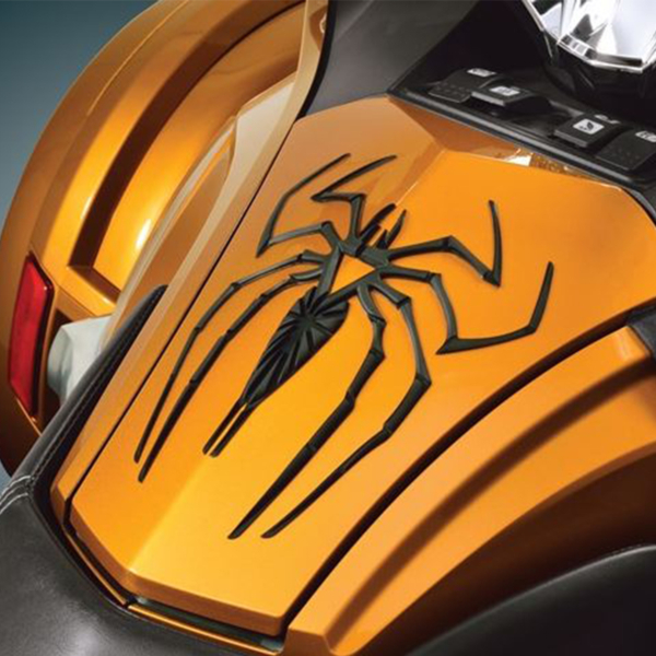 Plaque (Cadre) Licence Spyder - Chrome Avec Option De Plaque Couleur  Match - Les Accessoires Spyder